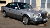 Mercedes-Benz E 220 Cabrio - Mercedes-Benz 220 mit Benzin-Antrieb: Automatik