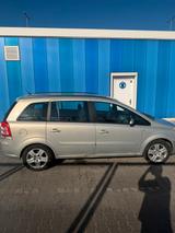 Opel Zafira 1.8 Motor - Opel Zafira: Motor