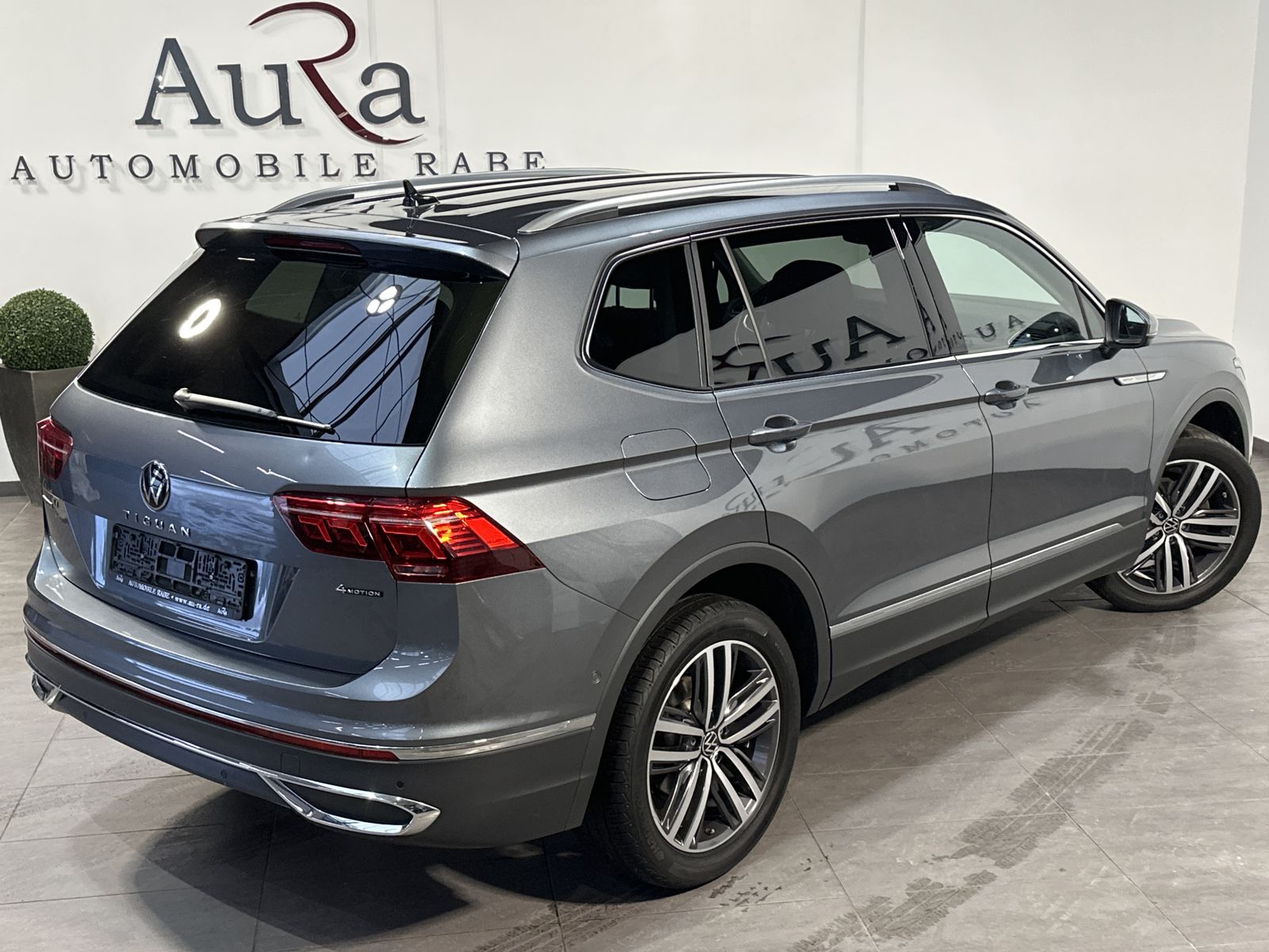 Fahrzeugabbildung Volkswagen Tiguan Allspace 4M DSG Elegance NAV+LED+AHK+VCOC