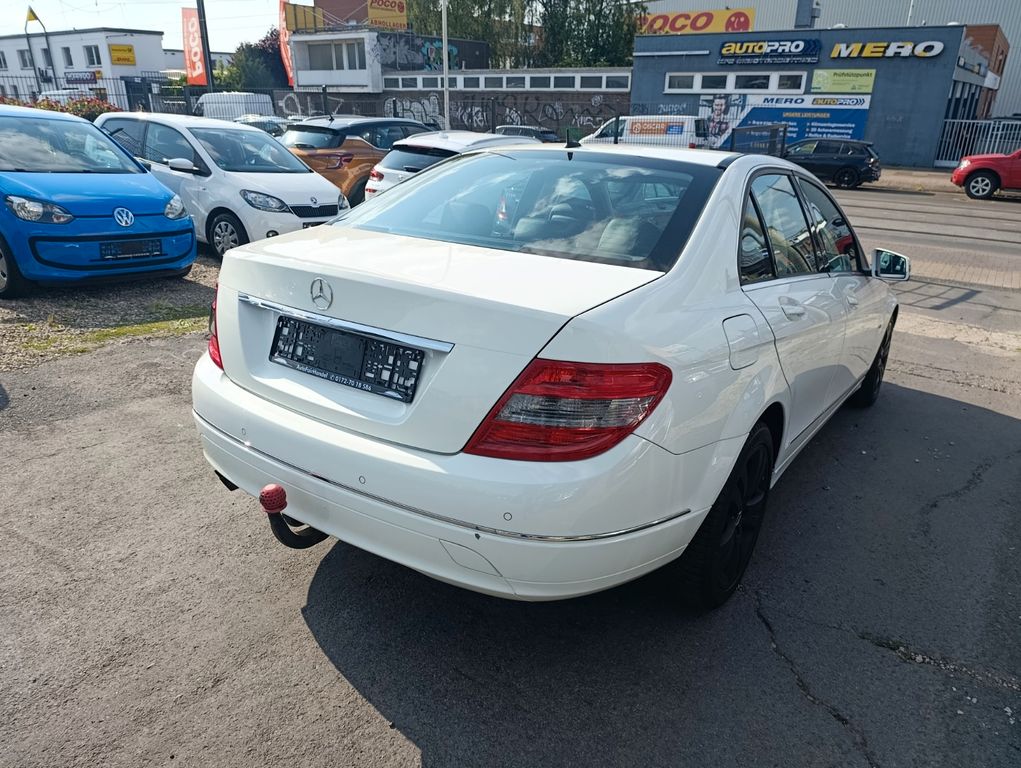Mercedes-Benz C 180 C -Klasse Lim. C 180 Kompressor*AHK*SITZ-H