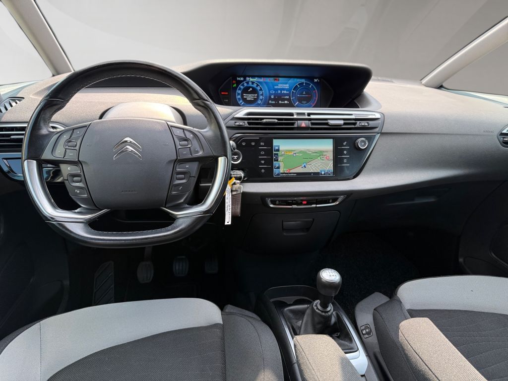 Fahrzeugabbildung Citroën C4 Picasso PureTech 130 SELECTION