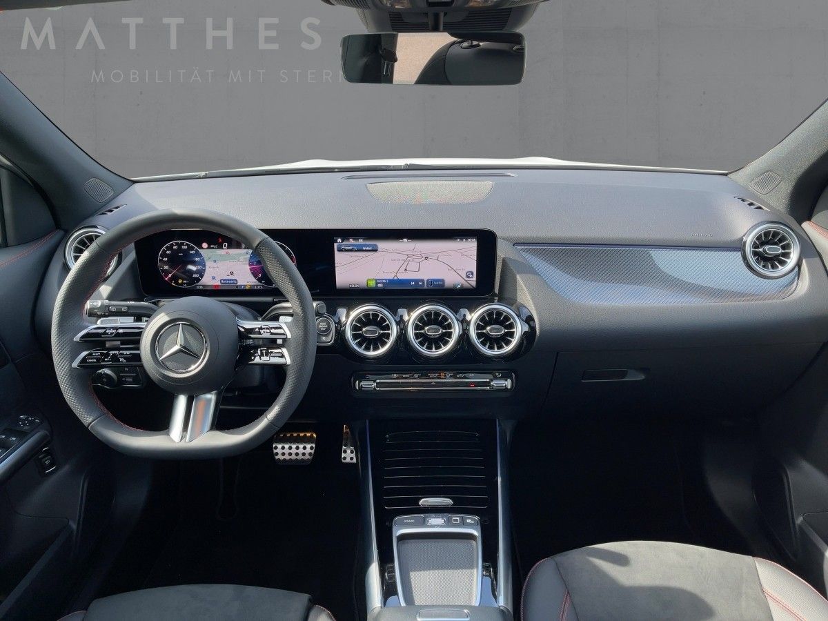 Fahrzeugabbildung Mercedes-Benz GLA 200 d AMG/Night/Pano/Kamera/AHK