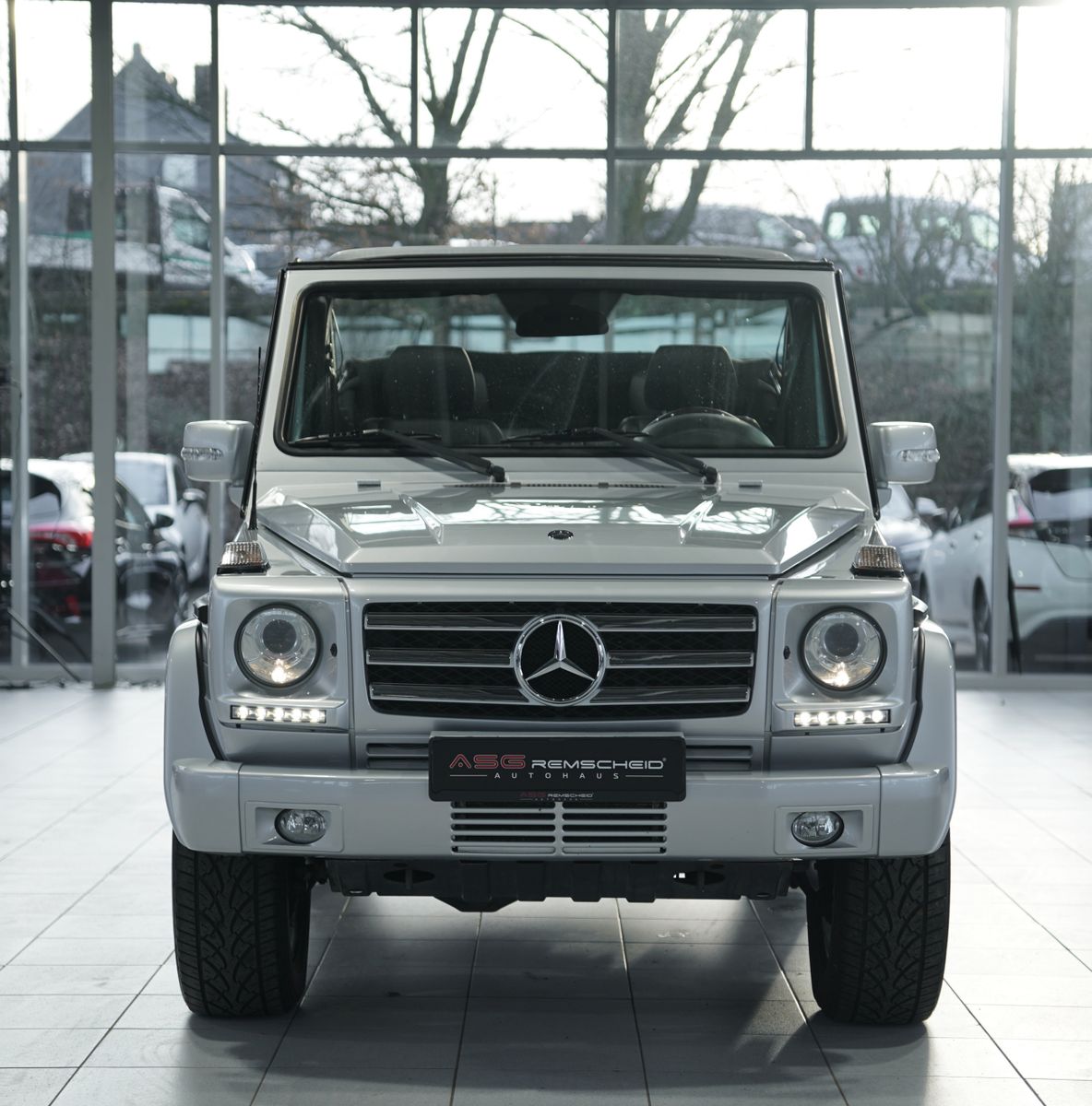 Mercedes Benz G 320