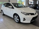 Toyota Auris Executive/AHK/Kamera/Navi/Klima/TÜV neu - Toyota Auris mit Diesel-Antrieb