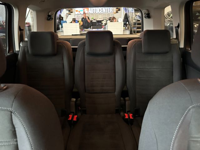 Volkswagen Touran*7-Sitzer*MASSAGE*ACC*AHK*NAV*STHZ*