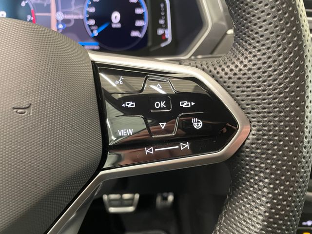 Tiguan Allspace R-Line 4M 2.0 TSI DSG 7-SITZER N