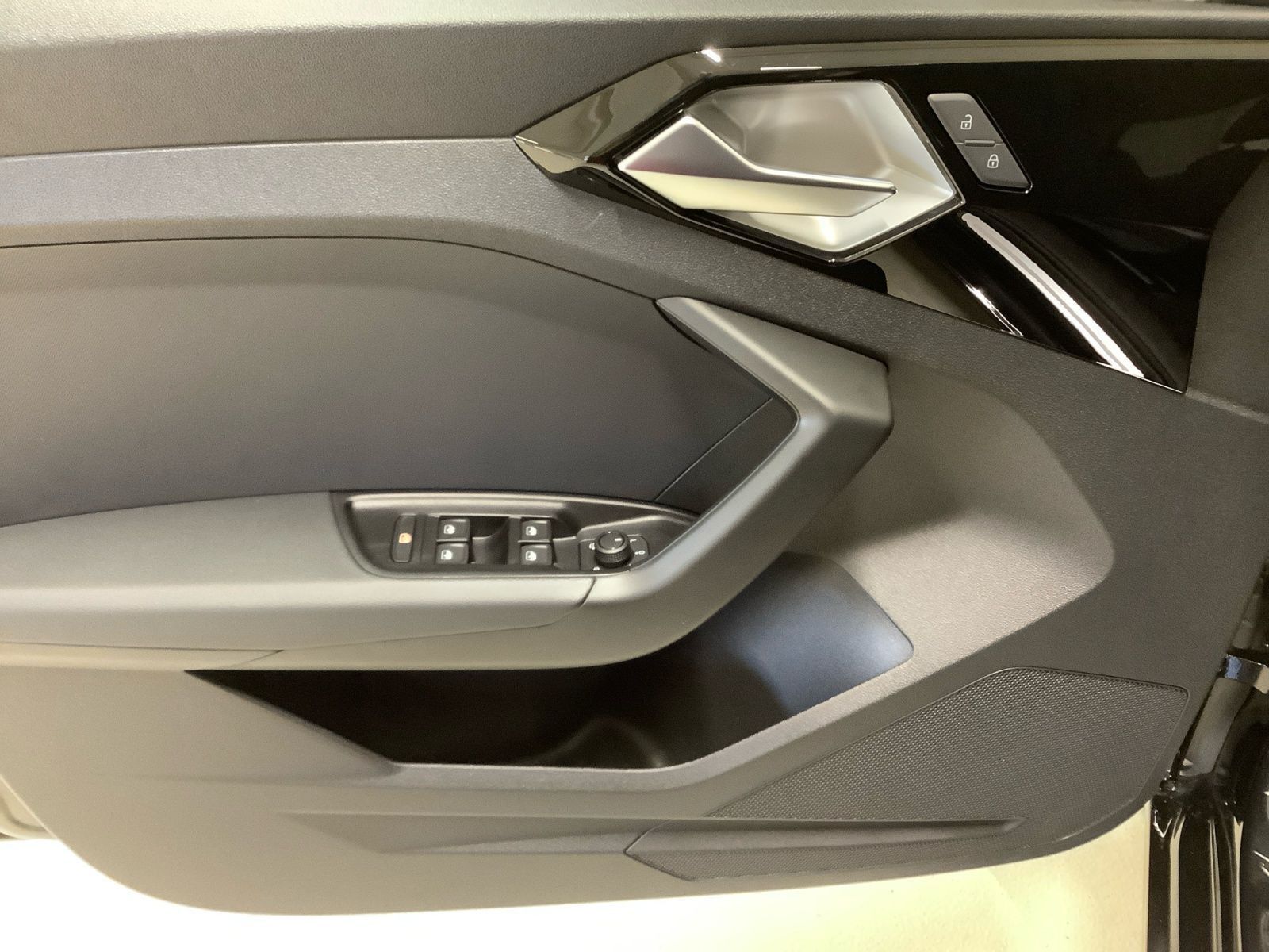 A1 Sportback Advanced 30 TFSI S tronic,Navi Plus