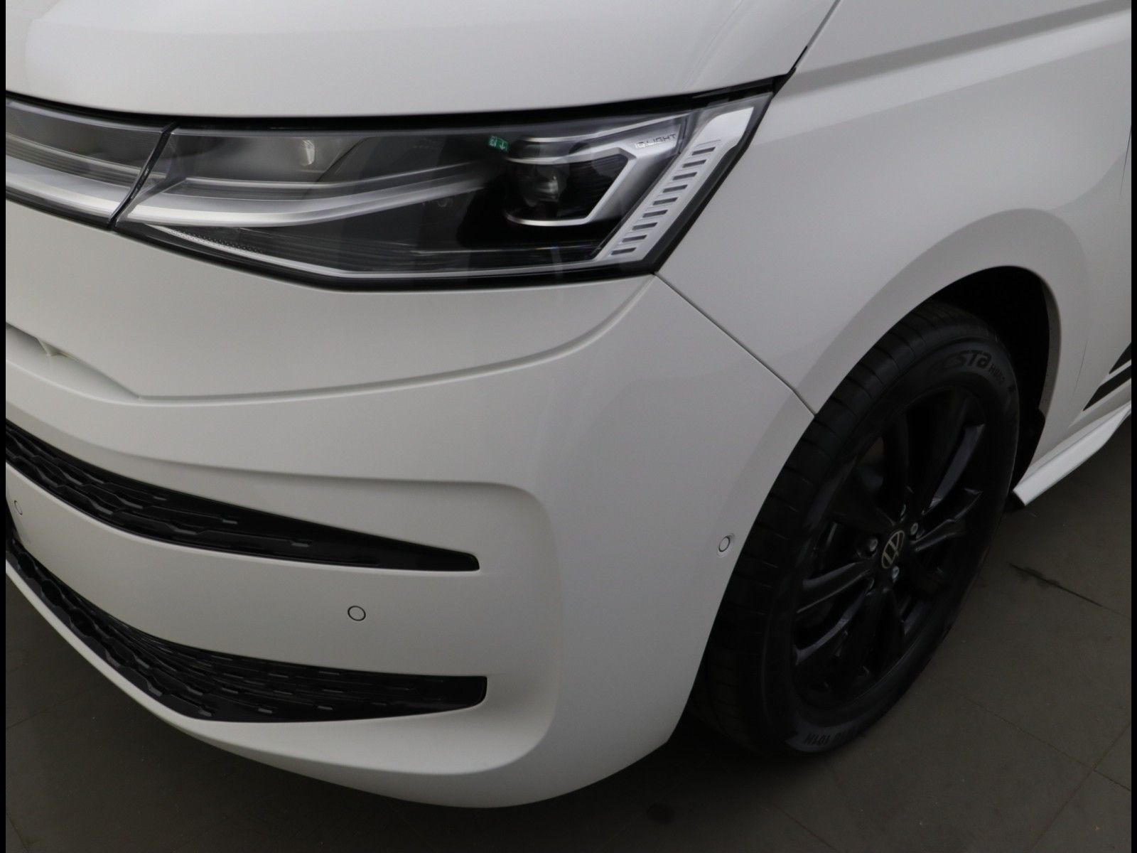 Volkswagen T7 MULTIVAN EDITION K 2.0 TDI DSG 7-SITZER ( LED imagem 3