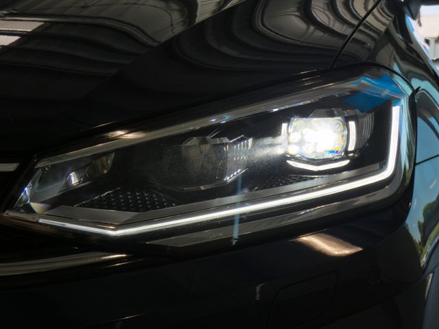 Golf Sportsvan 1.5 TSI Highline DSG AHK LED STHZ