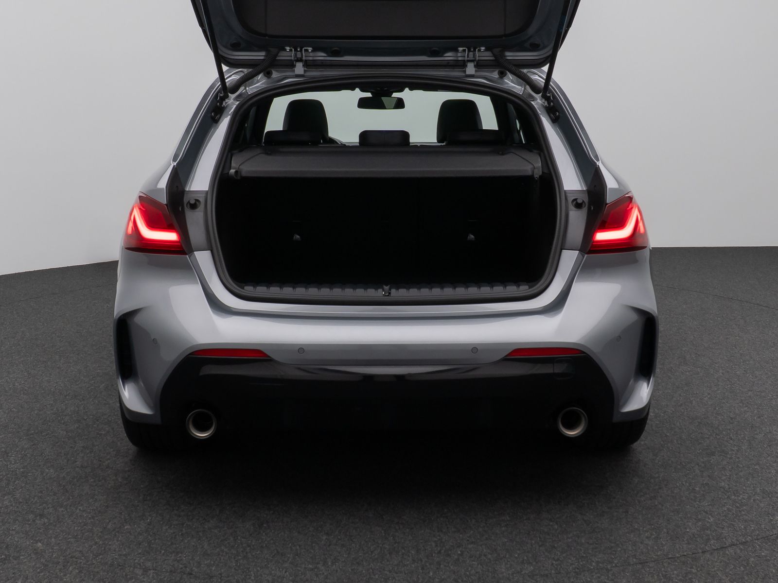 Fahrzeugabbildung BMW 120i M Sport Panorama DAB HiFi Fernlichta 18Zoll