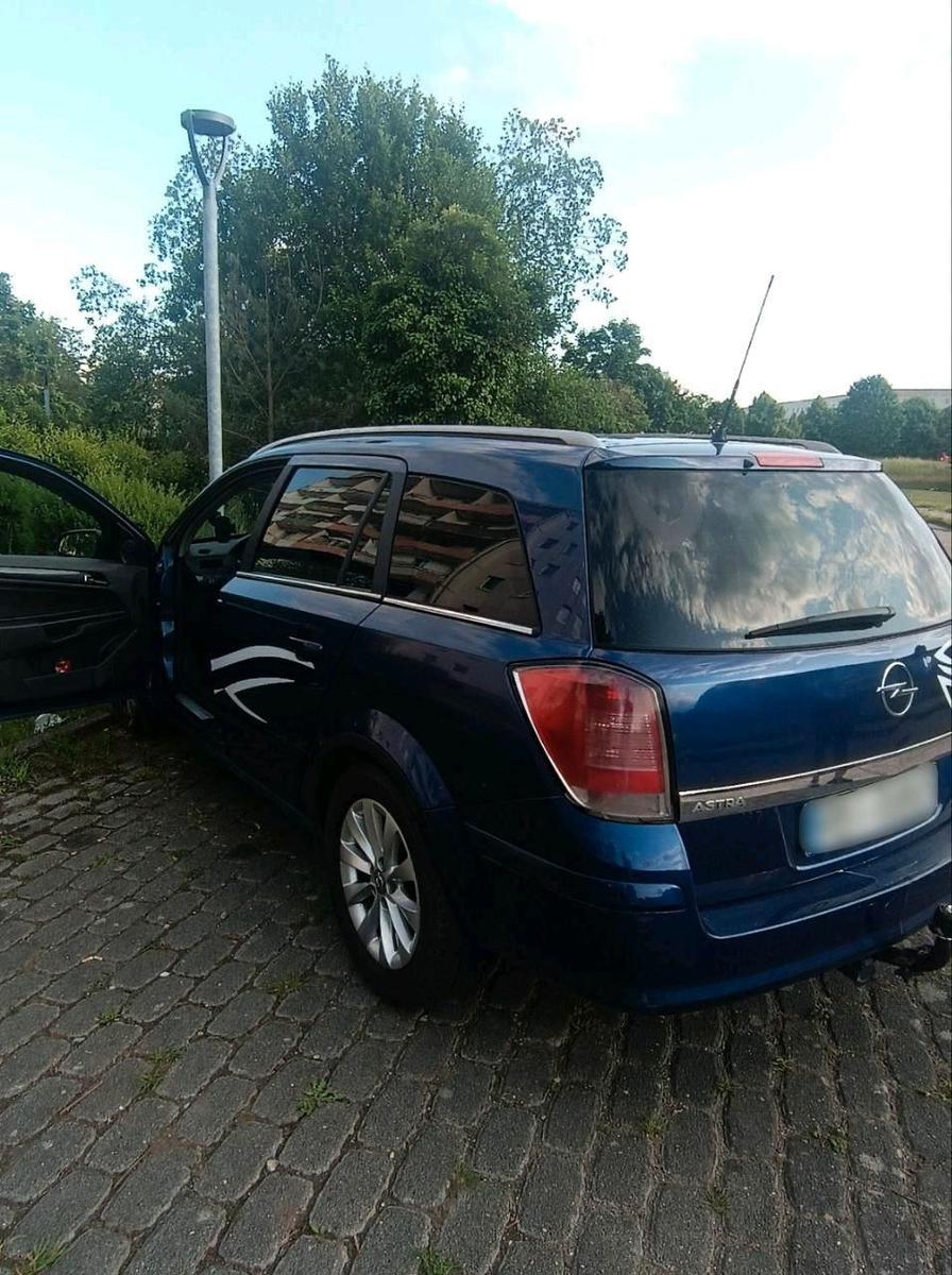 Opel Astra, 2005