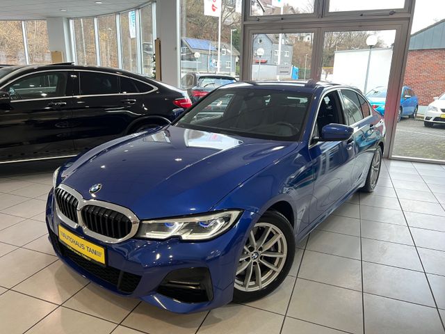 BMW 330 i M Sport * Head-Up *Ambiente* LEDER *