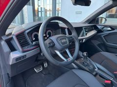 AUDI A1 Sportback 40 TFSI /S LINE / ACC/ CONNECT/ CAM AUDI A1 Sportback 40 TFSI /S LINE / ACC/ CONNECT/ CAM