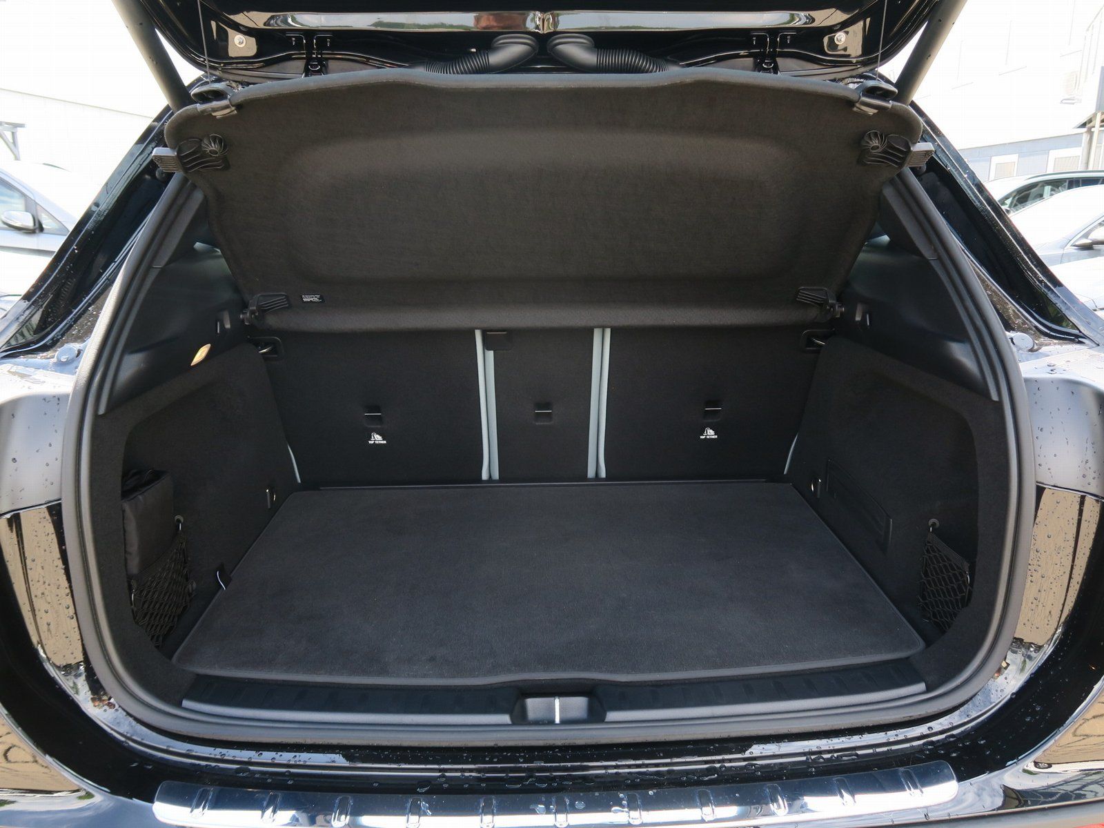 Mercedes-Benz GLA 180 Progressive Line Advanced LED High Carpl foto 8