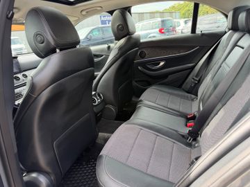Mercedes E 350 - 11