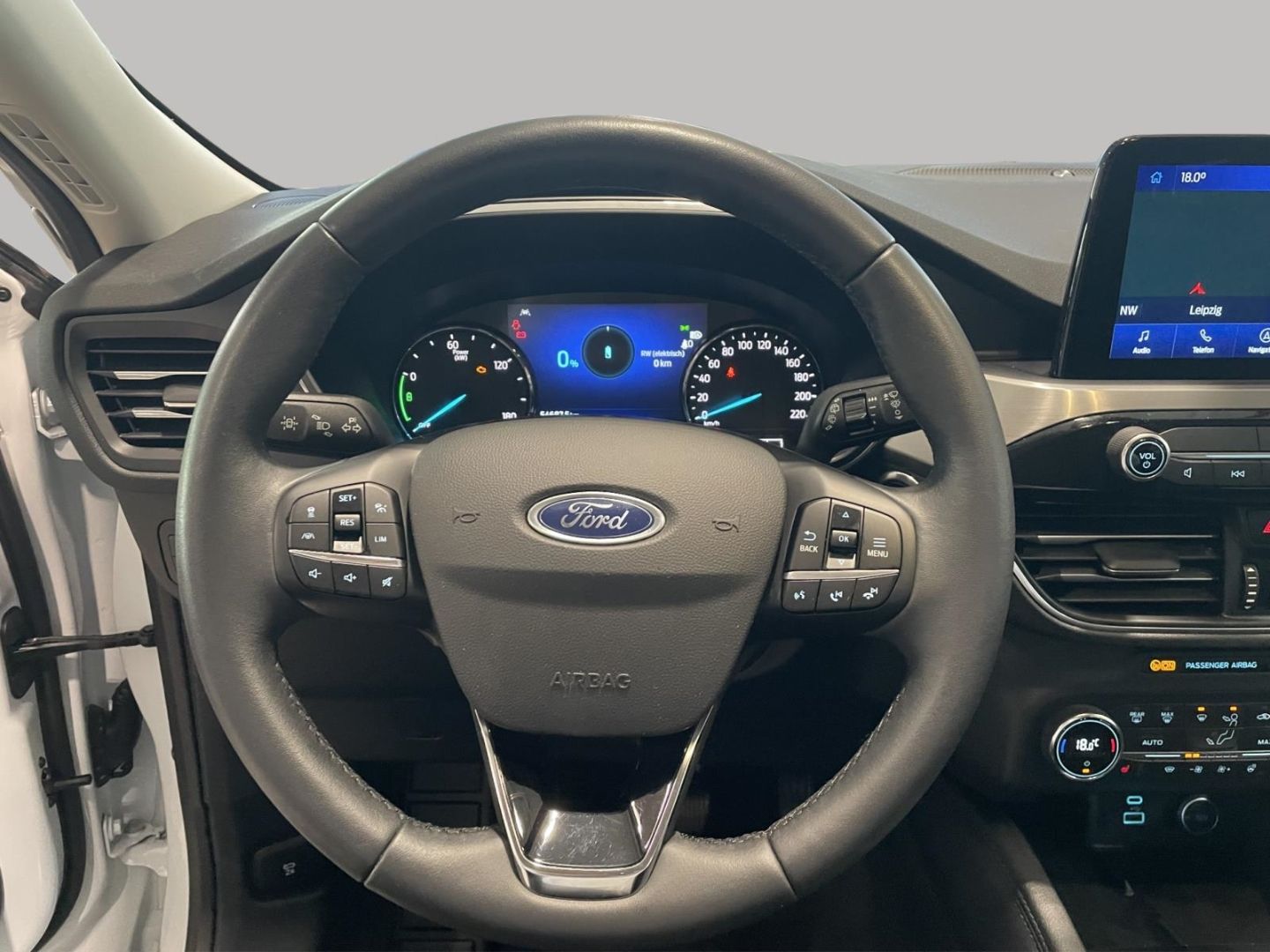 Fahrzeugabbildung Ford Kuga Plug-In Hybrid Titanium X Navi Leder Sounds