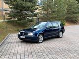 Volkswagen VW Golf 4 Variant 1,6 16V *AHK*Klima*Tüv neu* - Volkswagen Golf aus 2000: Variant