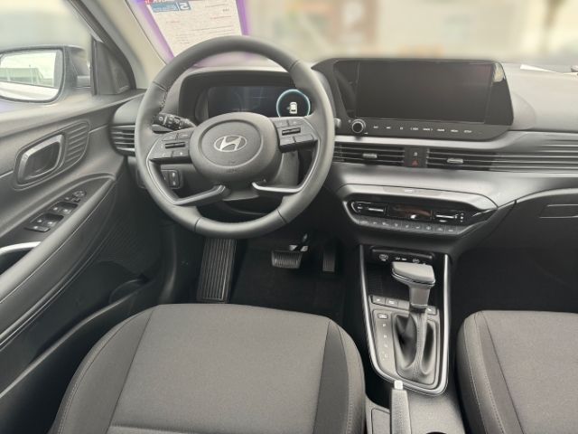 Fahrzeugabbildung Hyundai i20 Trend FL DCT MJ24 Navi Komfortpaket Keyless