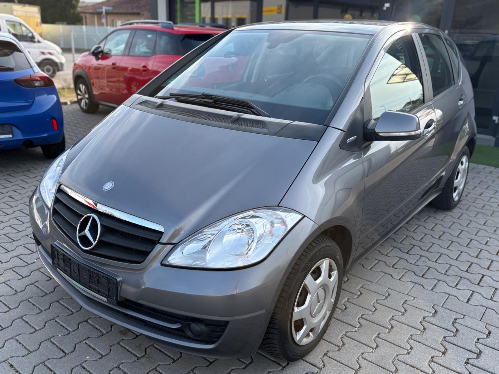 Mercedes-Benz A 160 Navigation*Freisprechanlage*Klima*Servo*
