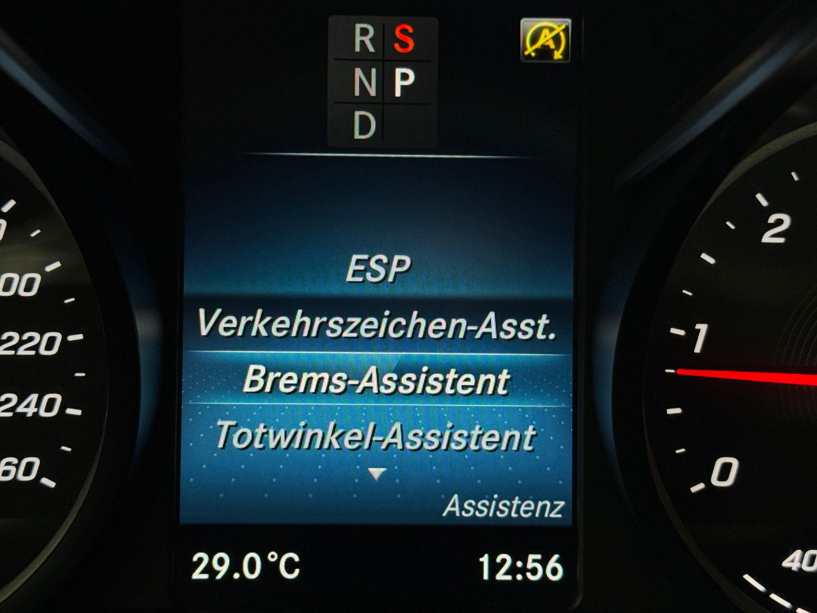 Fahrzeugabbildung Mercedes-Benz V 220 d 9GT MARCO POLO SPORTPAKET AHK LED MBUX+