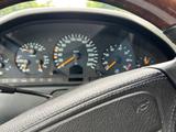 Mercedes-Benz 320 - Mercedes-Benz 320