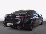 BMW M760e xDrive Limousine B&W Surround Massage AHK  - BMW M760 in Wuppertal