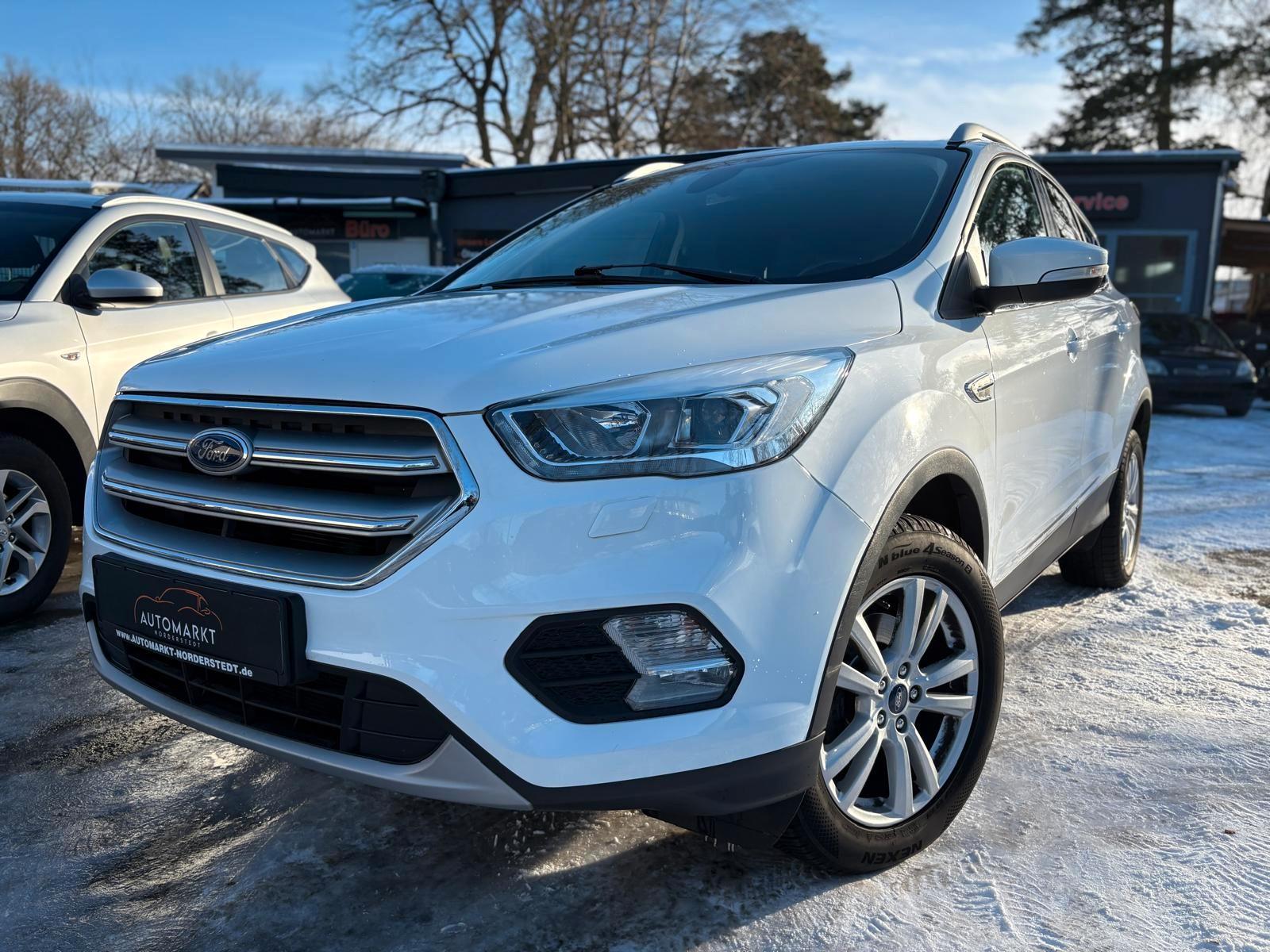 Ford Kuga Trend /Klimaanlage / SHZ / PDC / 1-Hand