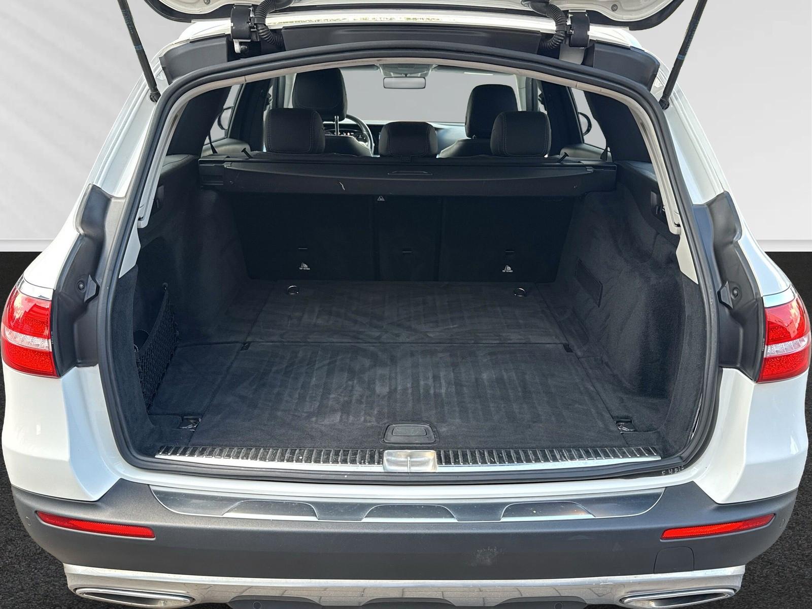 Mercedes-Benz E 220 T-Modell All-Terrain lKamera|Air|Burmester