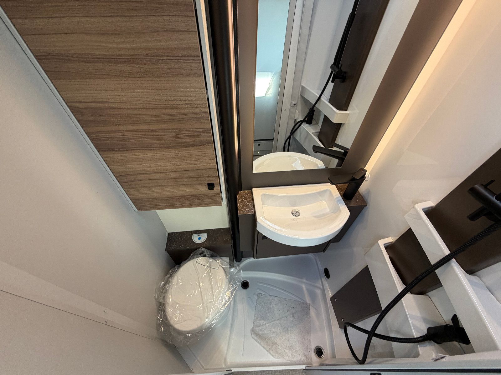 Fahrzeugabbildung Bürstner B66 TD 690