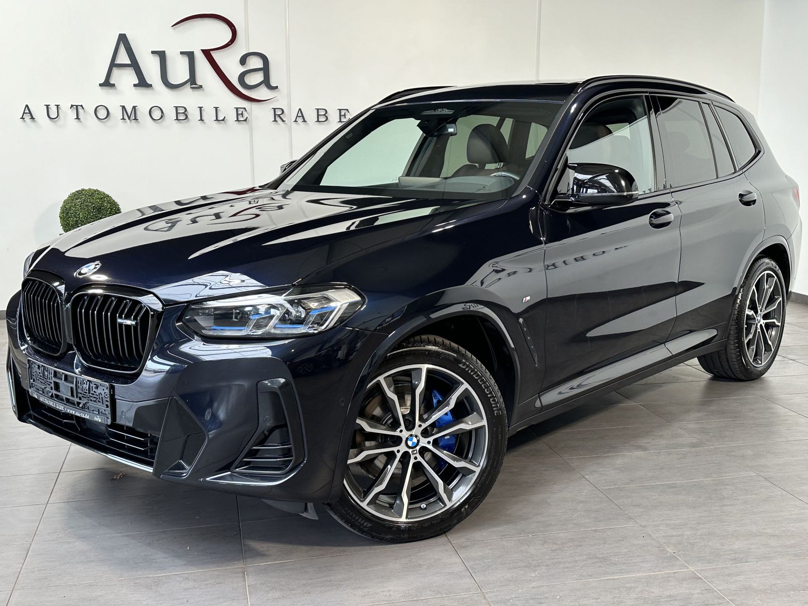 Fahrzeugabbildung BMW X3 M40d NAV+LED+PANO+HEAD-UP+ACC+STANDHEIZUNG+PP