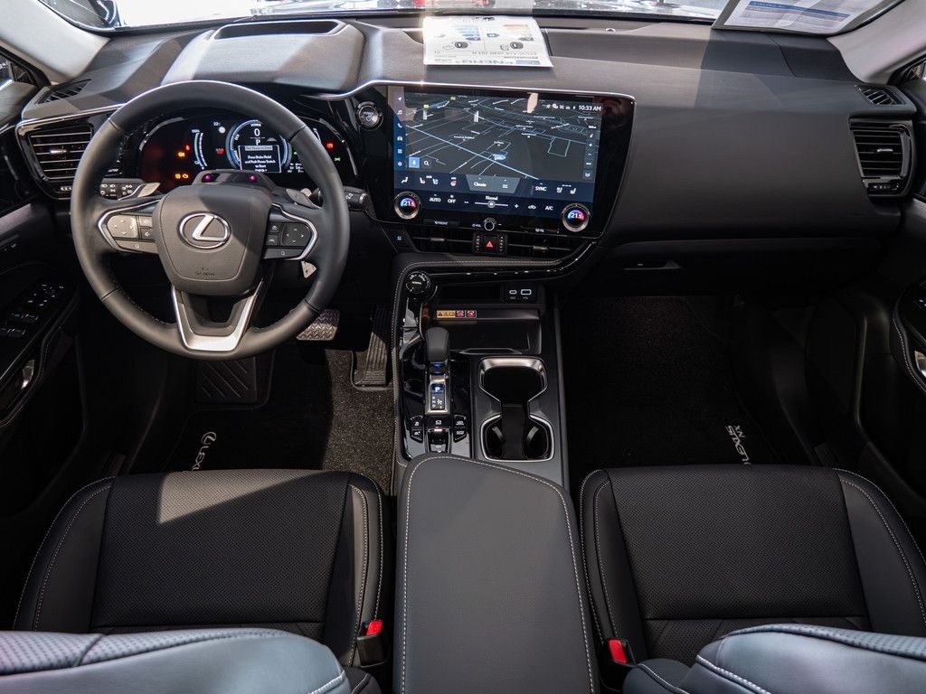 Lexus NX 450h - Bild 10