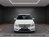 Mercedes-Benz B 180*Garantie*Service/TÜV Neu*S-Heft*Navi* - Mercedes-Benz B 180 mit Benzin-Antrieb: Van