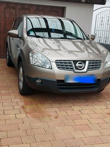 Nissan qashqai 2.0 L