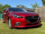 Mazda 3 2.0 SKYACTIV-G 120 Center-Line Auto Center... - Mazda 3: Limousine