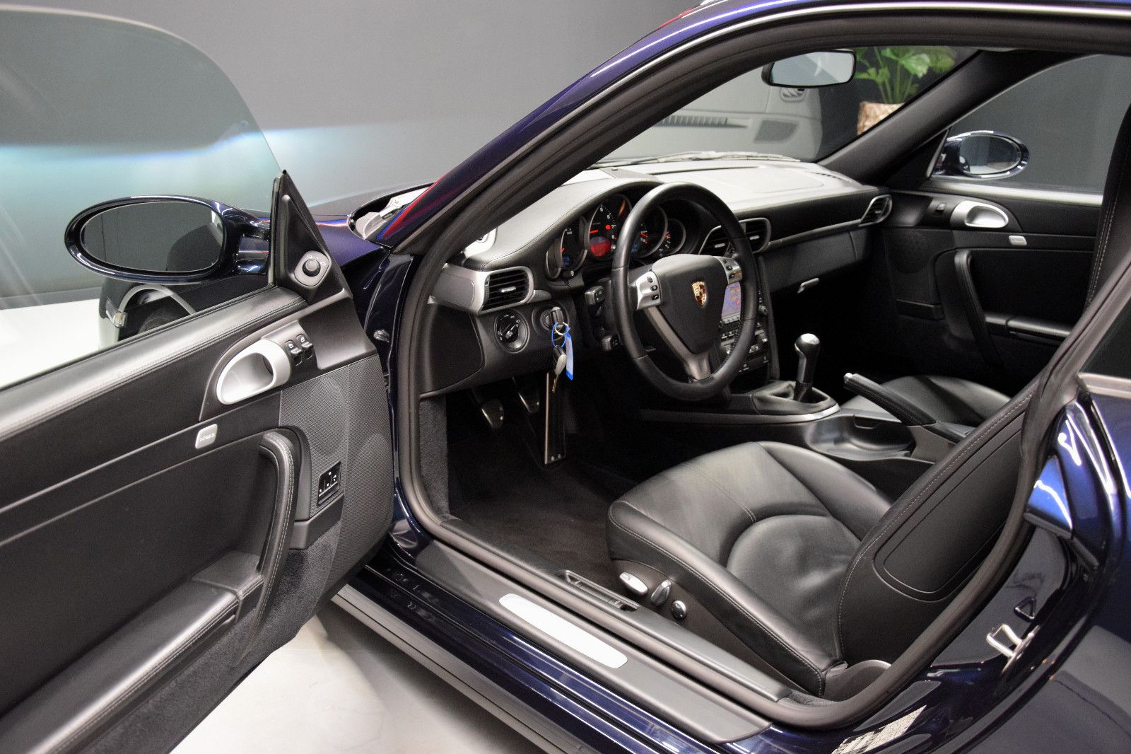 Fahrzeugabbildung Porsche 911 Carrera 4 S Coupe Navi Sportababgas Xenon