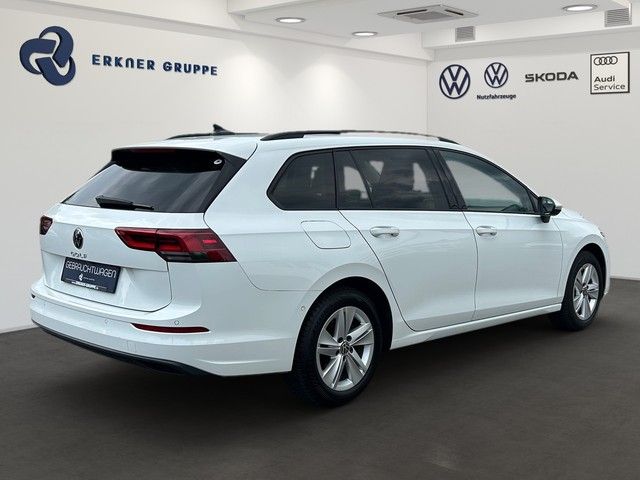Fahrzeugabbildung Volkswagen Golf VIII Variant 1.5TSI Life LED+ACC+NAVI+PARKL