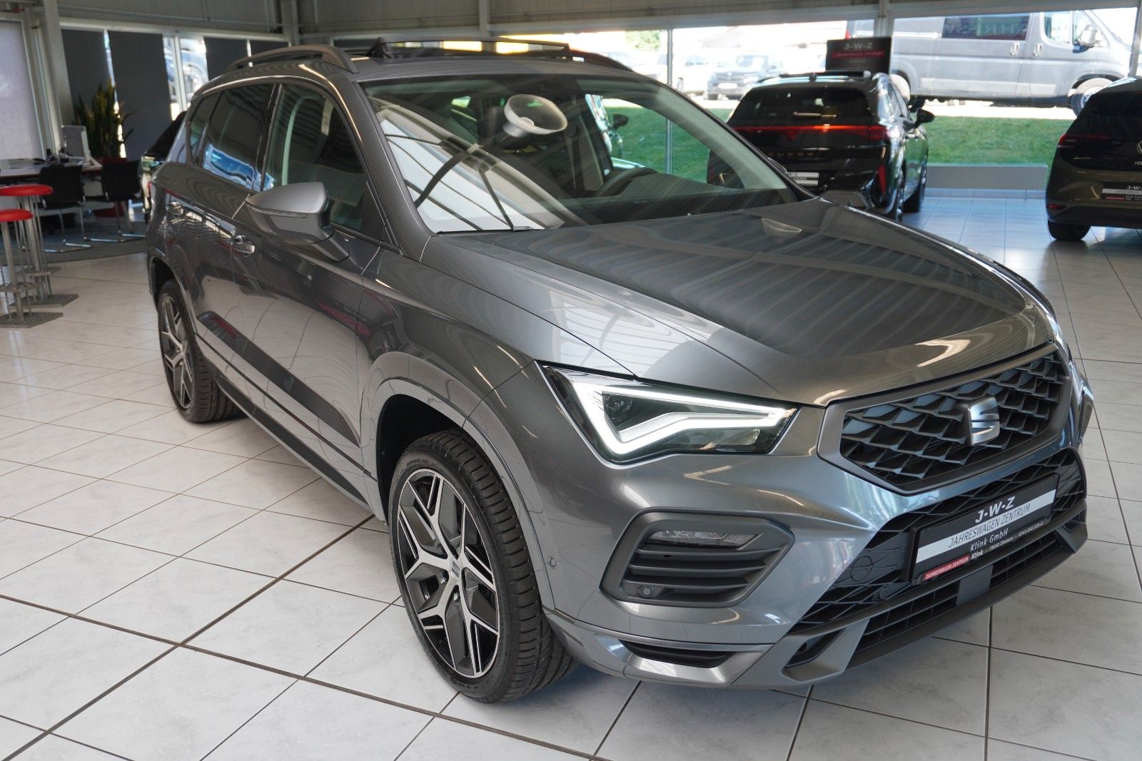 Seat Ateca FR 2.0 tdi DSG*AHK*PANO*19ZOLL*NAVI* imagem 3