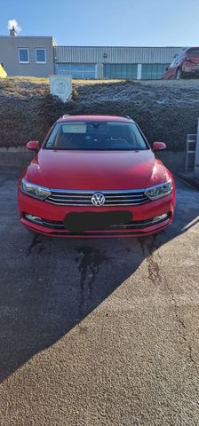 VW VW Passat B8 mit Top-Ausstattung und frisc...