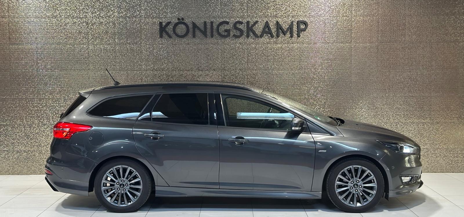 Ford Focus Turnier ST-Line * 1. HAND * AHK * SHZ*PDC*