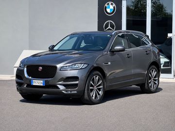 Jaguar F-Pace - 1