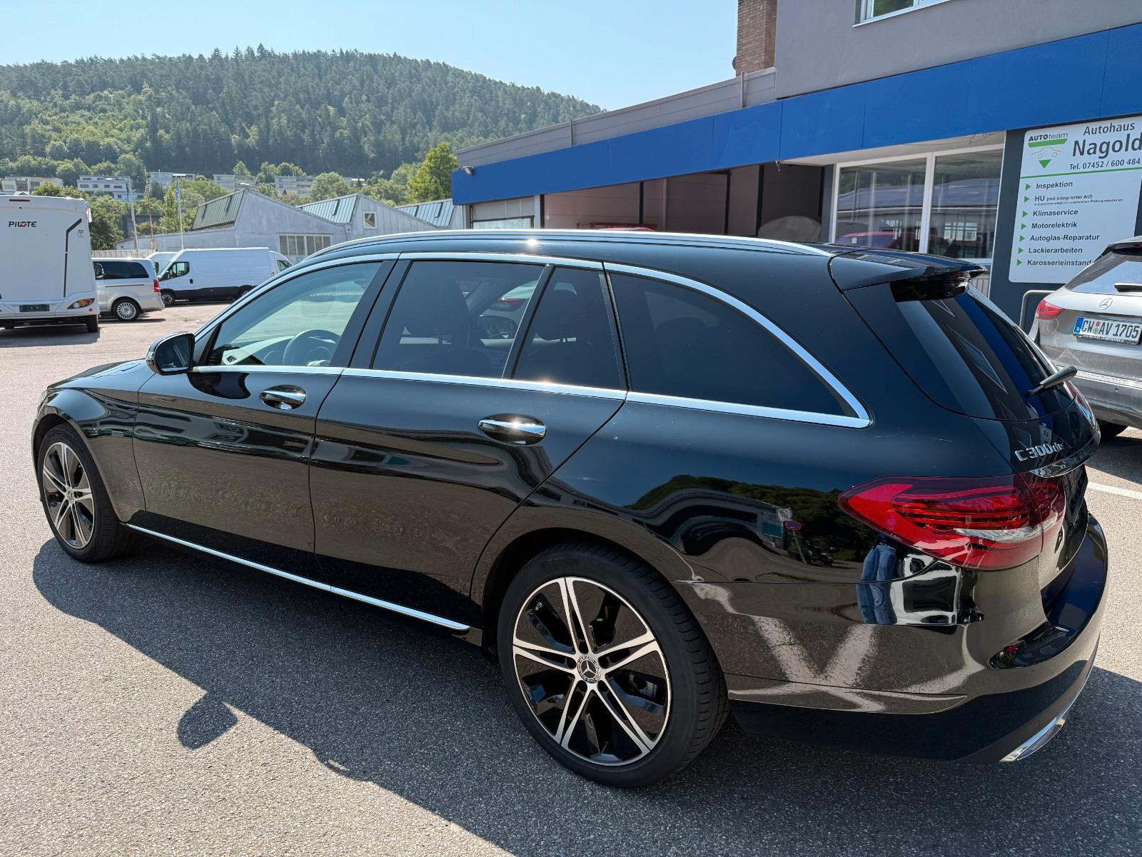 Mercedes-Benz C 300 T de Avantegarde Keyl Assist Kam Standh