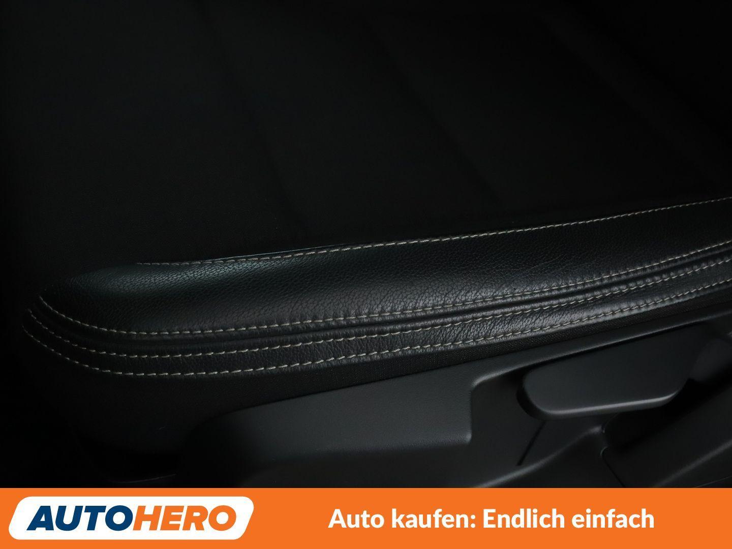Volvo XC40 2.0 T4 Momentum 2WD Aut.*LED*TEMPO*PDC*