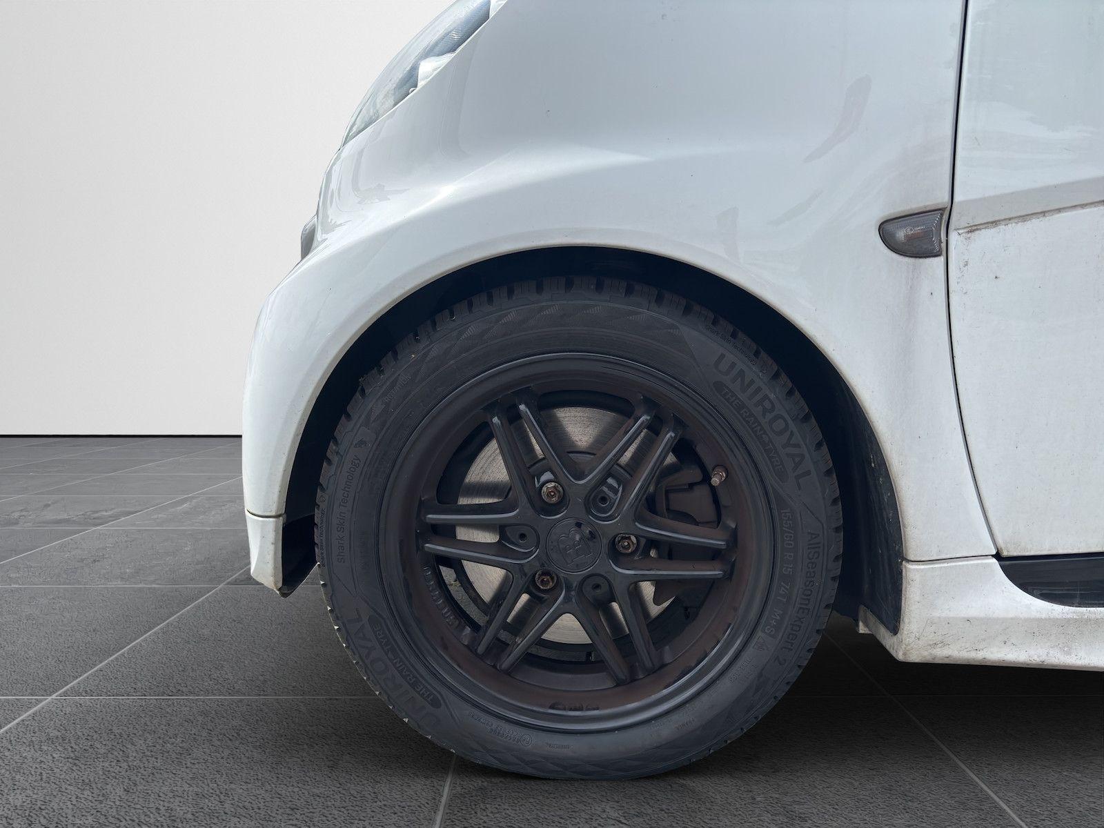 Smart ForTwo Micro Hybrid Drive 52 kW SERVOLENKUNG