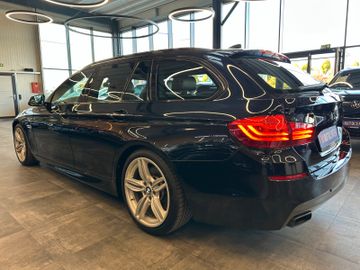 BMW M550 *Vollausstattung*HeadUP*4-ZONEN*AHK*LEDER*