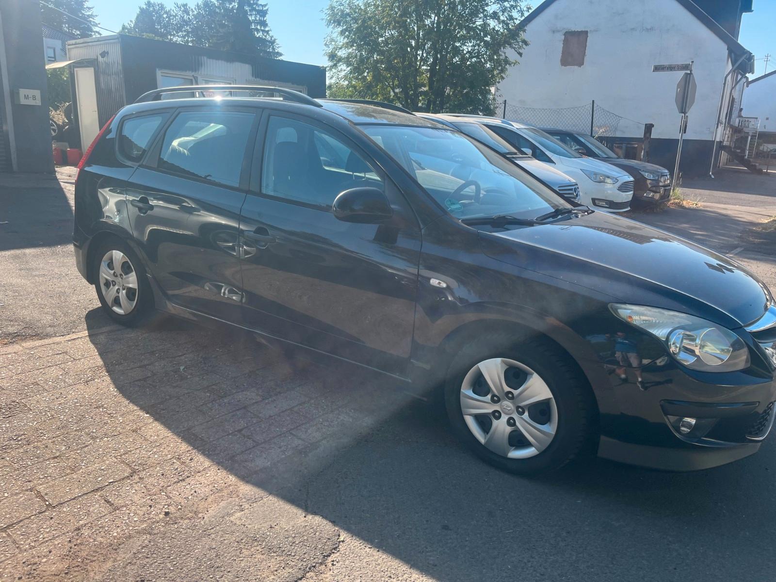 Hyundai i30 2010 — photo 5