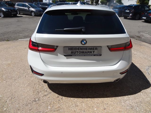 Fahrzeugabbildung BMW 318d Advantage/1.Hd/LED/150PS/Leder/Navi/Virtual