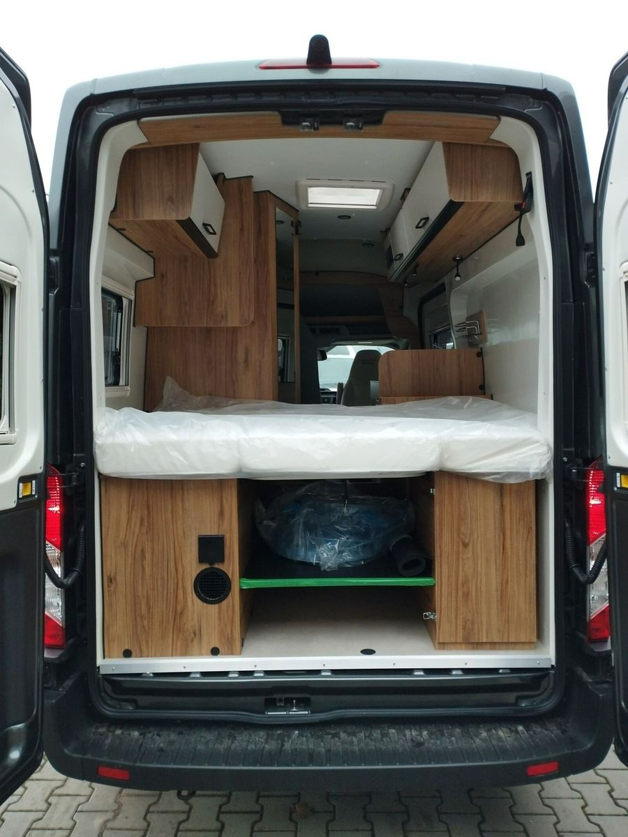 Fahrzeugabbildung Karmann Dexter 4x4 DE 560 AW Tageszulassung