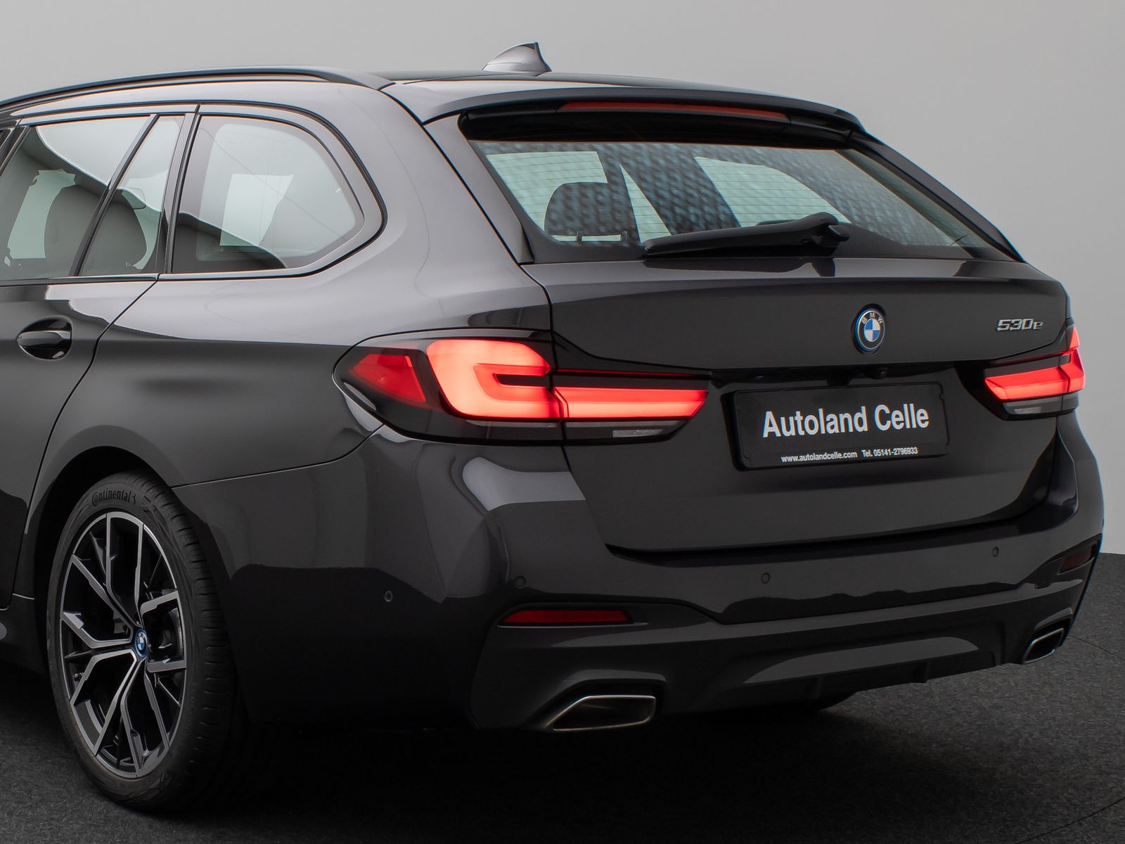 Fahrzeugabbildung BMW 530e M Sport Kamera Laser HUD DAB HiFi Komfort