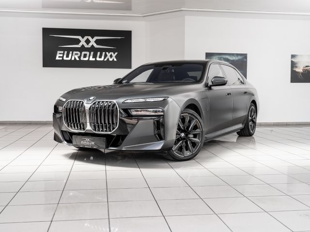 BMW 750e xDrive M-Sport/ B&W/Massage/Monitor/FULL