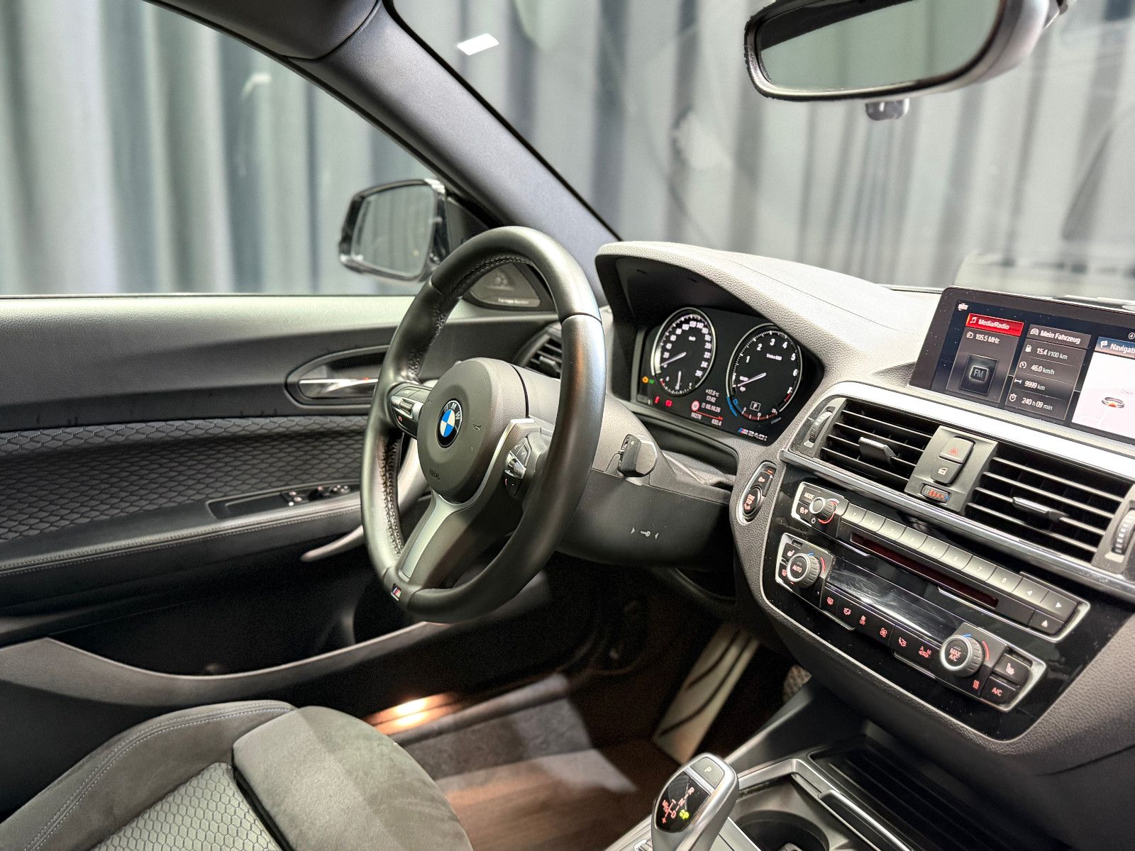Fahrzeugabbildung BMW M240i Coupe|HJS|MPS|H&K|LCI|NO-OPF